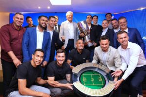 Apoio do Governo de Goiás ao futebol estadual é destaque em premiação dos melhores do Goianão 2025