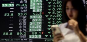 Por que a Bolsa brasileira caiu menos que outras após o 'tarifaço'